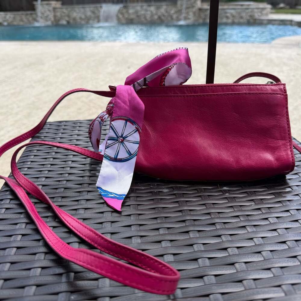 Hobo Darcy Leather Crossbody Bag Pink #005